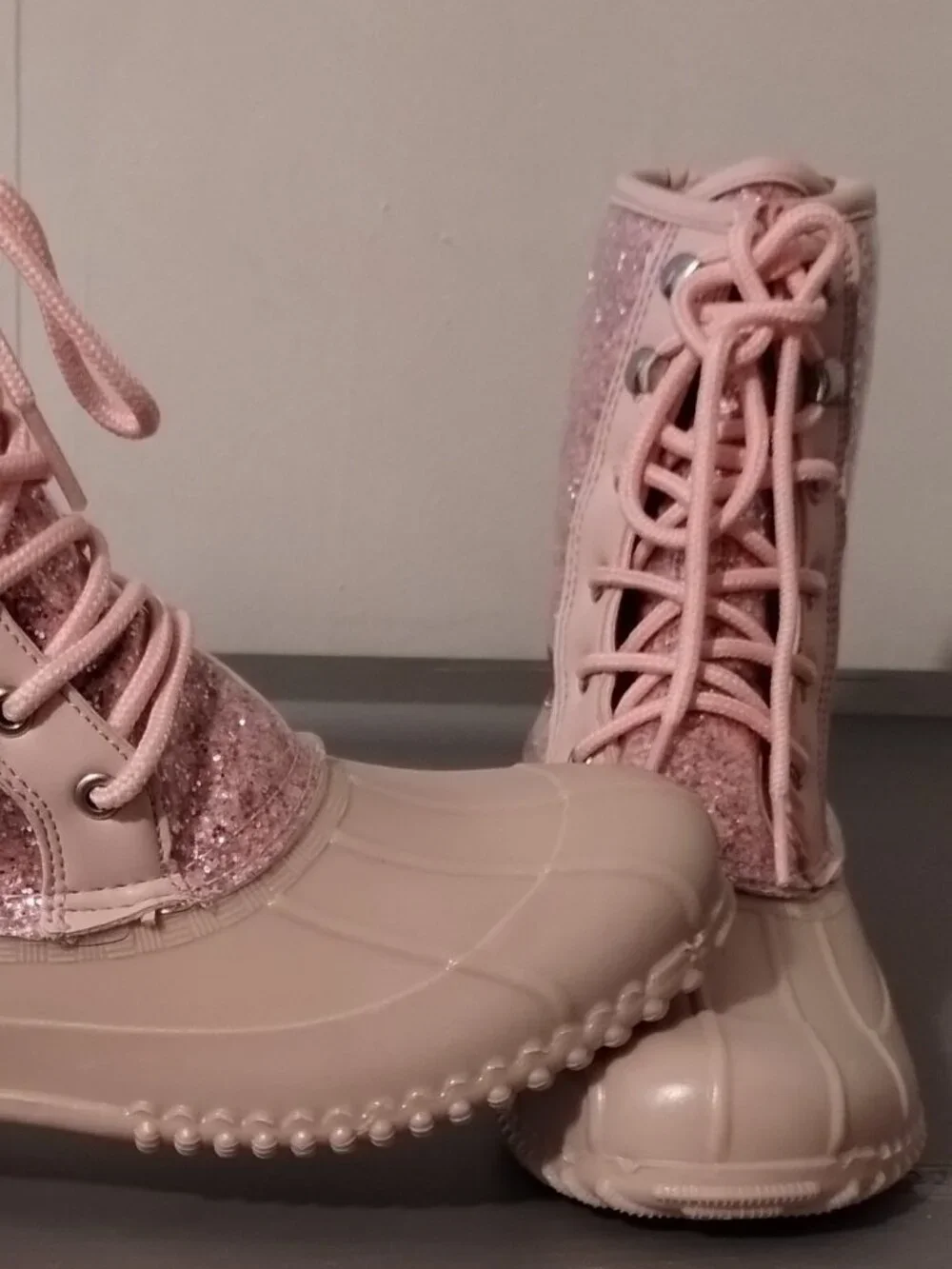 Juicy Couture TALOS Pink Glitter Rain Duck Boots Women's Size 7 NEW NO BOX